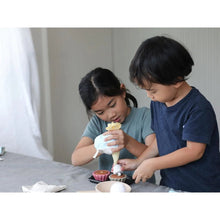 Plan Toys Cupcake Set - Hazelnut Kids